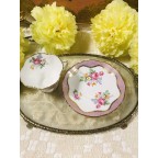 Pink Edge with Floral Design Tea Cup and Sauce